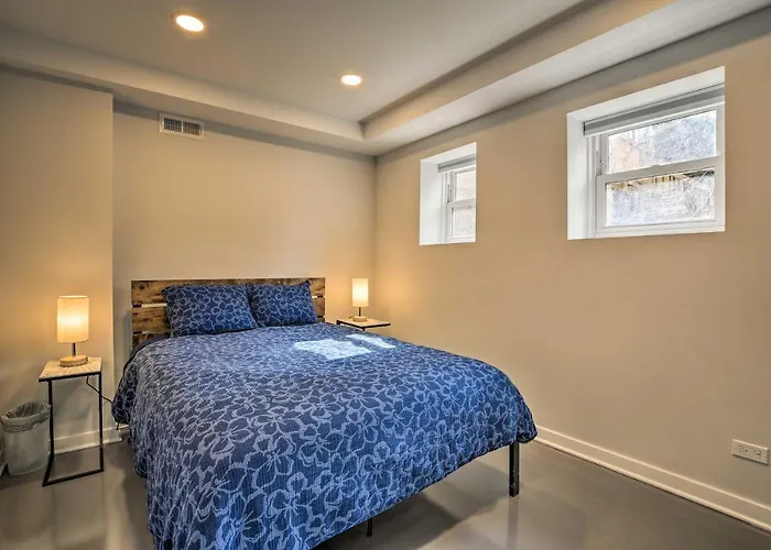 Apartment Vacation Near Michigan!